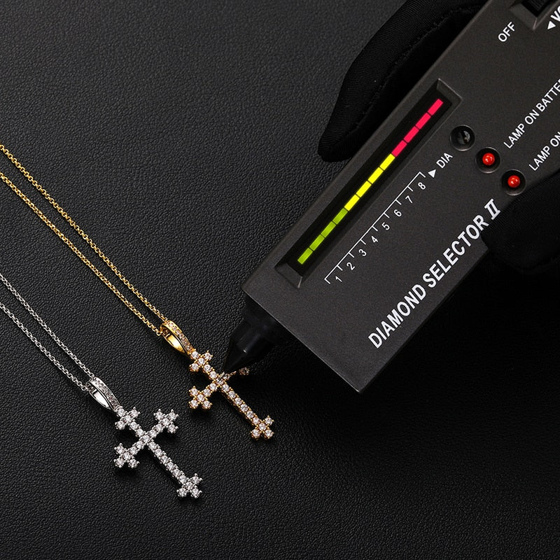 0.93ctw Moissanite Religious Cross Pendant Round Cut D 100% 925  Sterling Silver